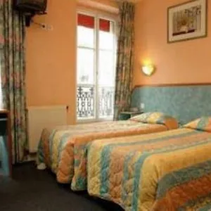 ** Hotel Royal Mansart Francja